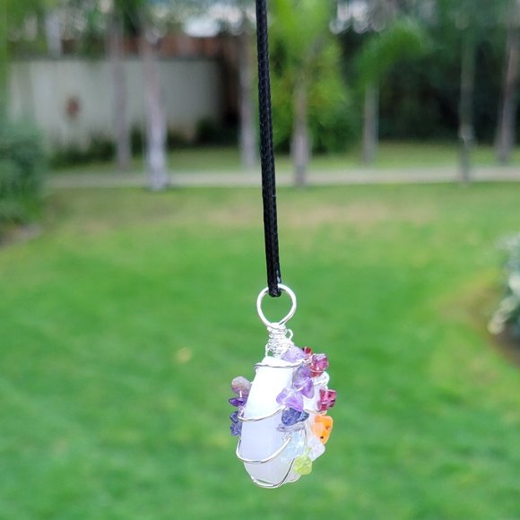 White Agate Crescent Moon 7 Chakra Pendant - Picture 5 of 6